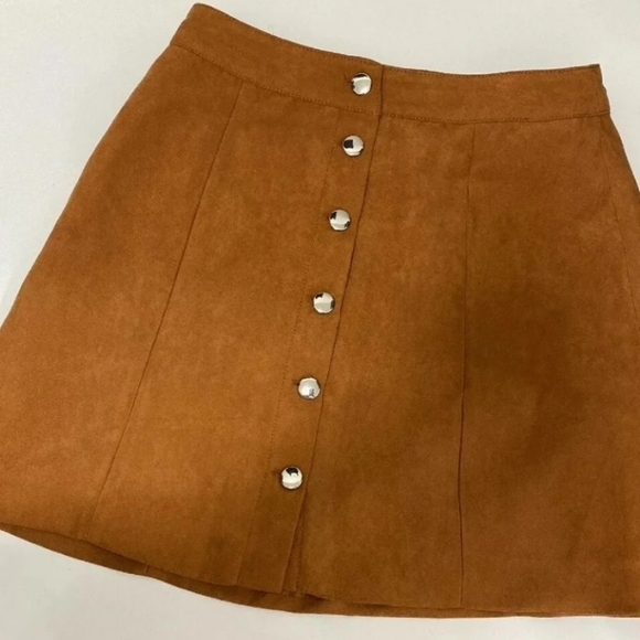 H&M Dresses & Skirts - Suede Skirt